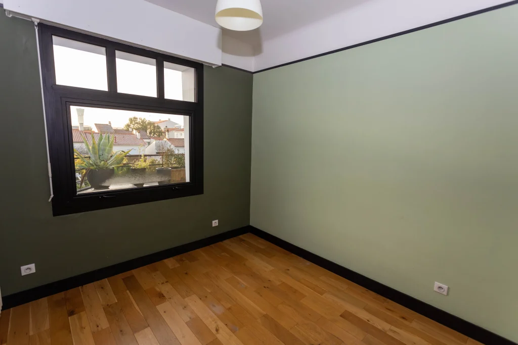 Peinture intérieure à Saint-Gilles-Croix-de-Vie